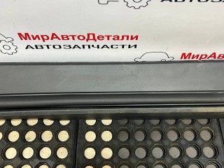 накладка на порог правая, ориг. номер 23193668, GMC Terrain 2 поколение 2017-2021
