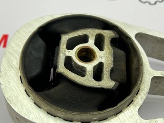 подушка крепления КПП, ориг. номер 60005916, Buick Encore GX 1 поколение 2019-2023