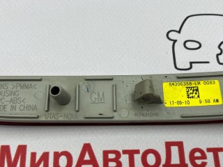 Катафот, ориг. номер 84306358, Chevrolet Equinox 3 поколение 2017-2021