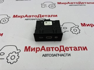 разъем AUX / USB, ориг. номер 13512372, GMC Terrain 2 2017-2021