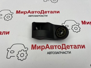 кронштейн (крепление) радиатора, ориг. номер 84164531, Chevrolet Equinox 3 поколение 2017-2021