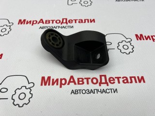 кронштейн (крепление) радиатора, ориг. номер 84164531, Chevrolet Equinox 3 поколение 2017-2021