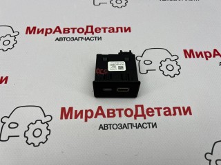 разъем AUX / USB, ориг. номер 13525891, Chevrolet Blazer 3 2018-2023