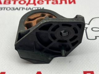 кронштейн глушителя, ориг. номер 42708940, 42747906, Chevrolet Trax 2 2023-2026