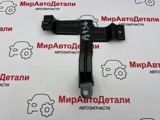 Планка крепления аккумулятора, ориг. номер 84179725C, Chevrolet Equinox 3 поколение 2017-2021