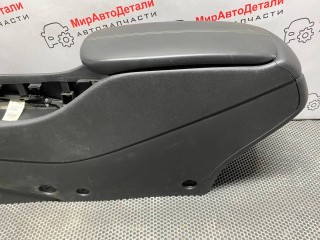 консоль салона, ориг. номер 67004284, Chevrolet Malibu 9 поколение [рестайлинг] 2018-2026