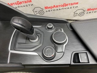 консоль салона, Alfa Romeo Giulia 2 поколение 2015-2020