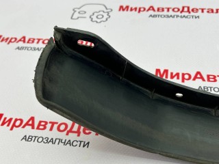 брызговик передний правый, ориг. номер 23408774, Chevrolet Camaro 6 поколение [рестайлинг] 2018-2023