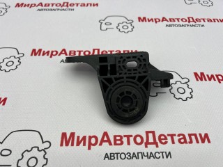кронштейн (крепление) радиатора, ориг. номер 42562828, Chevrolet TrailBlazer 3 [рестайлинг] 2023-2026