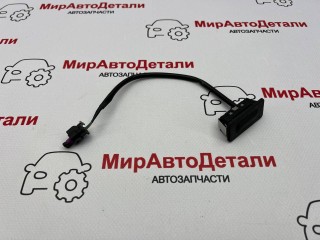 кнопка открытия багажника, ориг. номер 84132375, Chevrolet Malibu 9 поколение [рестайлинг] 2018-2026