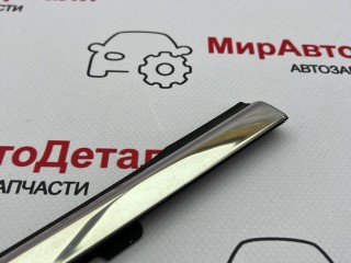 молдинг двери передней правой, Chevrolet Trax 1 поколение [рестайлинг] 2016-2022
