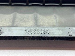 решетка вентиляции багажника, ориг. номер 13588034, Chevrolet Cruze 2 2015-2023