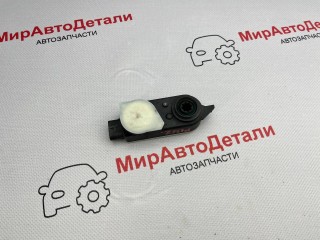 Моторчик жалюзи, ориг. номер 23285638, Chevrolet Equinox 3 поколение 2017-2021