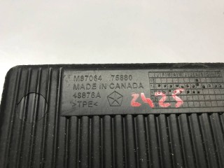 консоль салона, ориг. номер M87064, Chrysler Pacifica RU 2016-2020