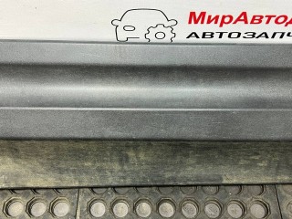молдинг двери передней правой, ориг. номер AMV66666, GMC Terrain 2 поколение 2017-2021