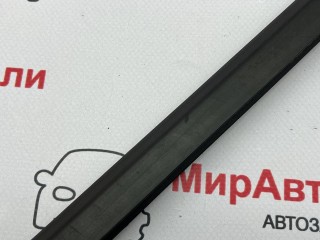 молдинг двери задней правой, Chevrolet Bolt 1 поколение 2016-2021