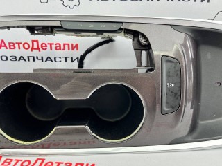 консоль салона, ориг. номер 84647986, 23471965, Chevrolet Malibu 9 поколение [рестайлинг] 2018-2026