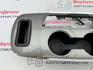консоль салона, ориг. номер 23471965, 84401365, Chevrolet Malibu 9 поколение [рестайлинг] 2018-2026
