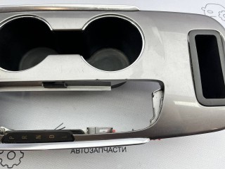 консоль салона, ориг. номер 23471965, 84401365, Chevrolet Malibu 9 поколение [рестайлинг] 2018-2026