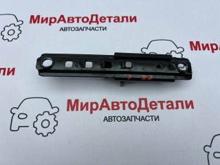 механизм регулировки высоты ремня безопасности, ориг. номер 13531739, Chevrolet Equinox EV 2024-2026