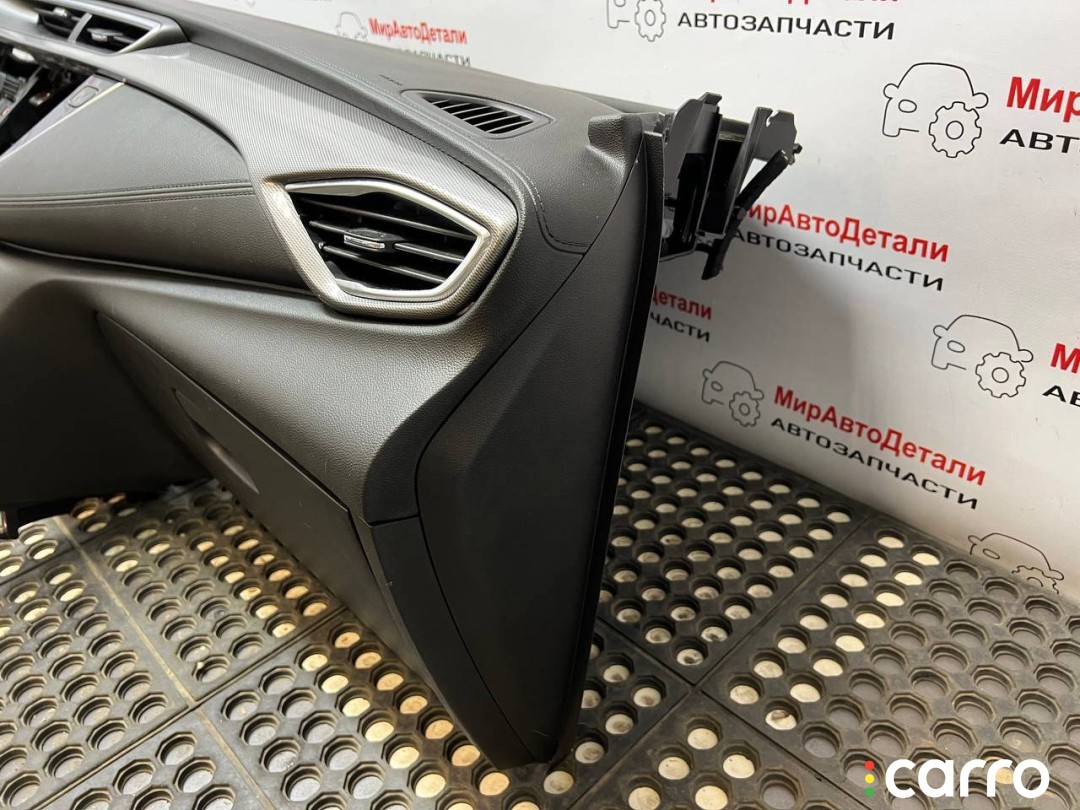 панель передняя салона (торпедо) Buick Encore GX 1 поколение 2019-2023, левый руль, фото 11