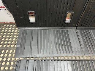 ковер багажника, ориг. номер 85557387, Chevrolet Equinox EV 1 поколение 2024-2026