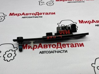 механизм регулировки высоты ремня безопасности, ориг. номер 13531739, Chevrolet Equinox EV 2024-2026