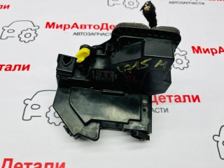 замок двери передней левой, ориг. номер 13540575, Buick Encore GX 2019-2023
