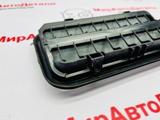 Решетка вентиляции кузова, ориг. номер 13588034, Chevrolet TrailBlazer 3 поколение 2019-2023