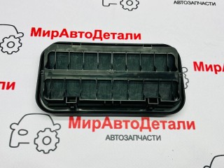 Решетка вентиляции кузова, ориг. номер 13588034, Chevrolet TrailBlazer 3 поколение 2019-2023