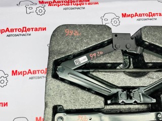 домкрат, ориг. номер 42521455, Buick Encore GX  [рестайлинг] 2023-2026