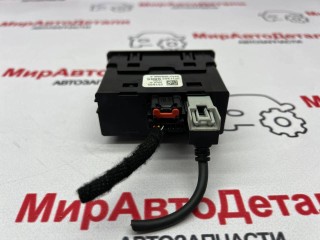 разъем AUX / USB, ориг. номер 13529865, Buick Encore GX 1 поколение 2019-2023
