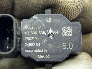 Датчик парктроника, ориг. номер 86825312, Chevrolet Equinox EV 1 поколение 2024-2026