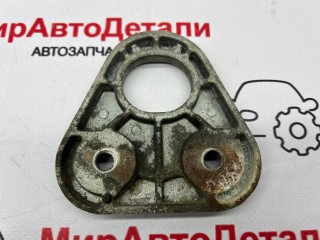 кронштейн (крепление) радиатора, ориг. номер GST12, Buick Encore GX 1 поколение 2019-2023