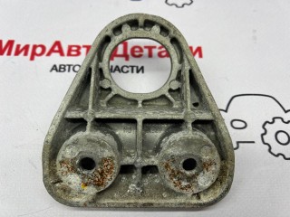 кронштейн (крепление) радиатора, ориг. номер GST11, Buick Envista 1 поколение 2022-2026