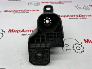 кронштейн (крепление) радиатора, ориг. номер 85546617, Chevrolet Equinox EV 1 поколение 2024-2026