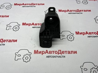 кронштейн (крепление) радиатора, ориг. номер 85546617, Chevrolet Equinox EV 1 поколение 2024-2026