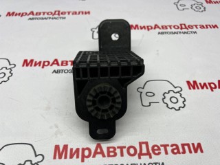 кронштейн (крепление) радиатора, ориг. номер 85546614, Chevrolet Equinox EV 1 поколение 2024-2026