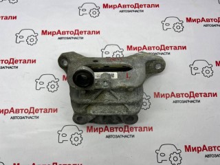 подушка крепления двигателя, ориг. номер 84377289, GMC Terrain 2 поколение 2017-2021