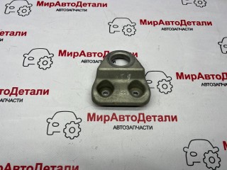 кронштейн (крепление) радиатора, ориг. номер 42763643, Chevrolet Trax 2 поколение 2023-2026