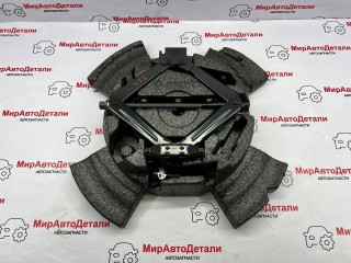 домкрат, ориг. номер 42481750, Chevrolet Trax 2 поколение 2023-2026