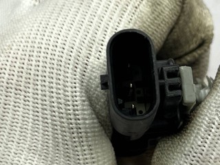 замок капота, ориг. номер 42820399, Chevrolet Trax 2 поколение 2023-2026