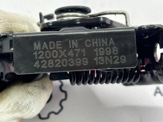 замок капота, ориг. номер 42820399, Chevrolet Trax 2 поколение 2023-2026