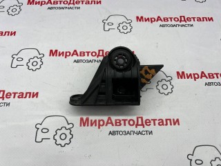 кронштейн (крепление) радиатора, ориг. номер 42810018, Chevrolet Trax 2 поколение 2023-2026