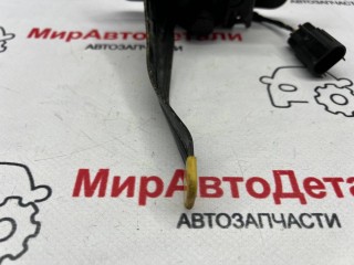 замок капота, ориг. номер 84218484, Chevrolet Equinox 3 поколение 2017-2021