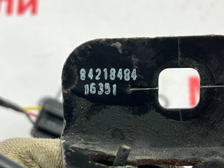 замок капота, ориг. номер 84218484, Chevrolet Equinox 3 поколение 2017-2021