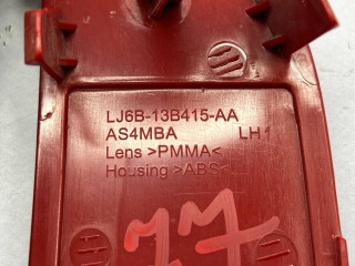 Катафот, ориг. номер LJ6B13B415AA, Ford Escape 4 поколение CX482 2019-2022