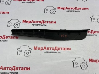 брызговик передний правый, ориг. номер 84214197, Chevrolet Equinox 3 поколение 2017-2021
