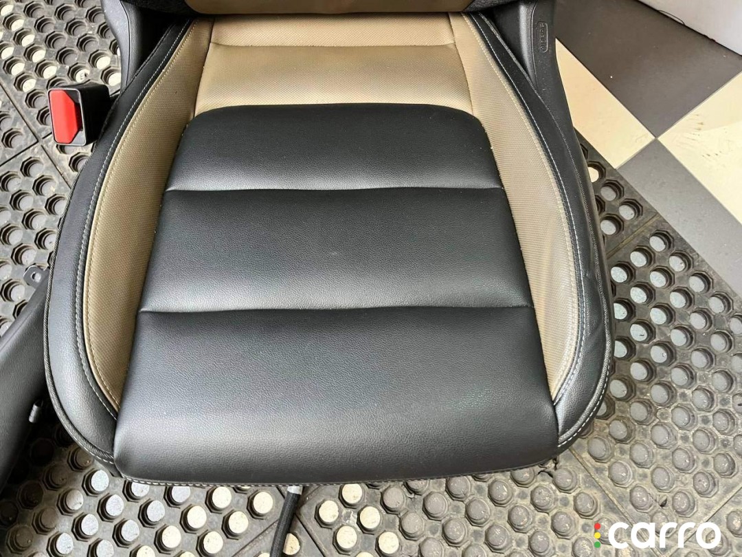 комплект сидений (салон) Chevrolet TrailBlazer 3 поколение 2019-2023, левый руль, фото 11
