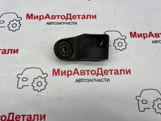 кронштейн (крепление) радиатора, ориг. номер 84164532, GMC Terrain 2 поколение 2017-2021